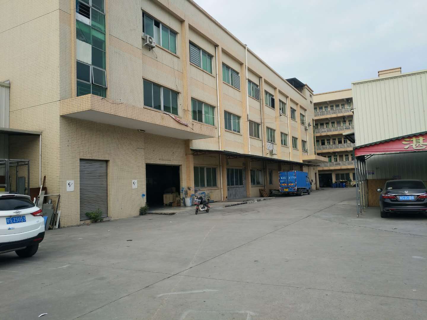 東莞常平新出獨門獨院標(biāo)準(zhǔn)廠房4500平方出租